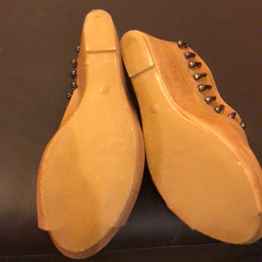 Wedges - Picture 3 of 4